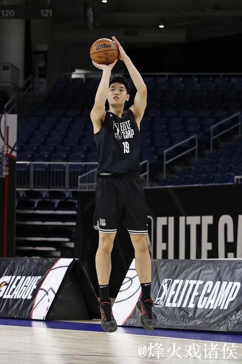 莫兰特鼓励崔永熙：珍视团队给予你的支持